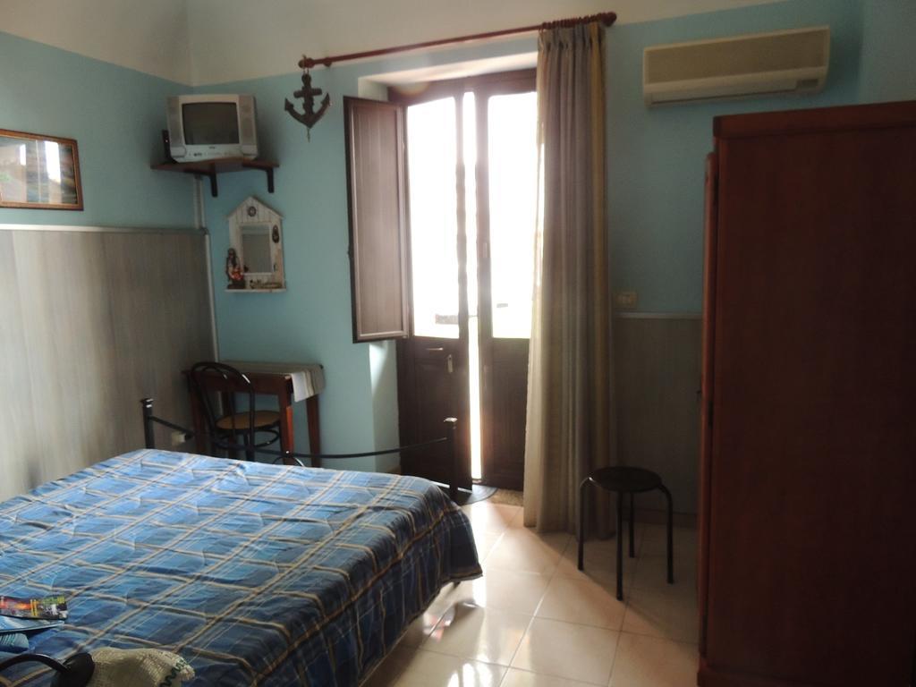 B&B I Mastrazzi Riposto Giarre Habitación foto